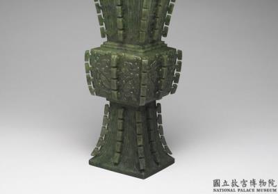 图片[2]-Jade square gu vase, Qing dynasty, Qianlong reign (1736-1795)-China Archive